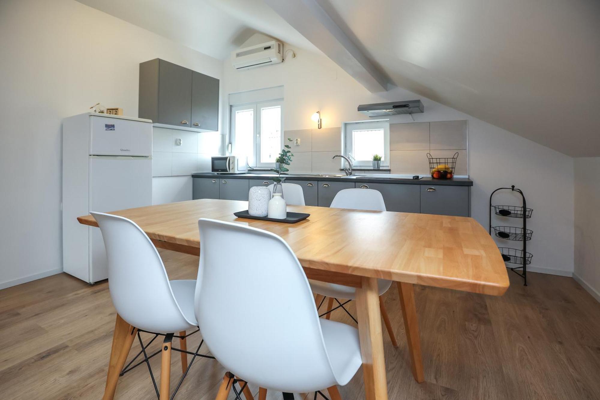 Lolly Apartment